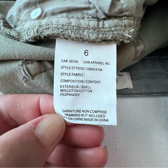 Charlie B Lace Cut Side Bootcut Stretch Twill Pants Celadon Green Women’s 6, NWT - Picture 14 of 15